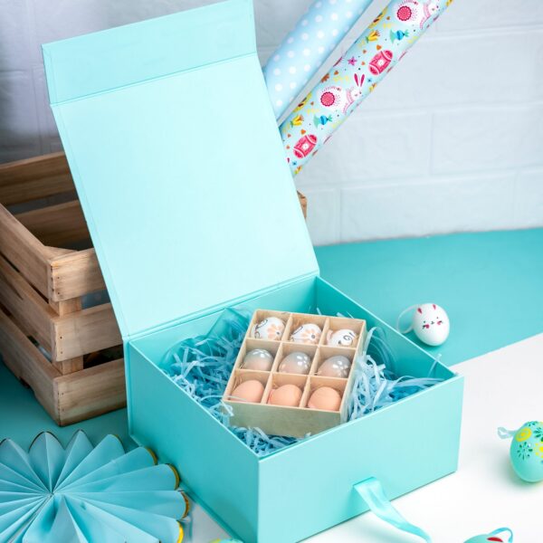 GIFT BOX WITH LID AND 2 PCS TISSUE PAPER - Image 2